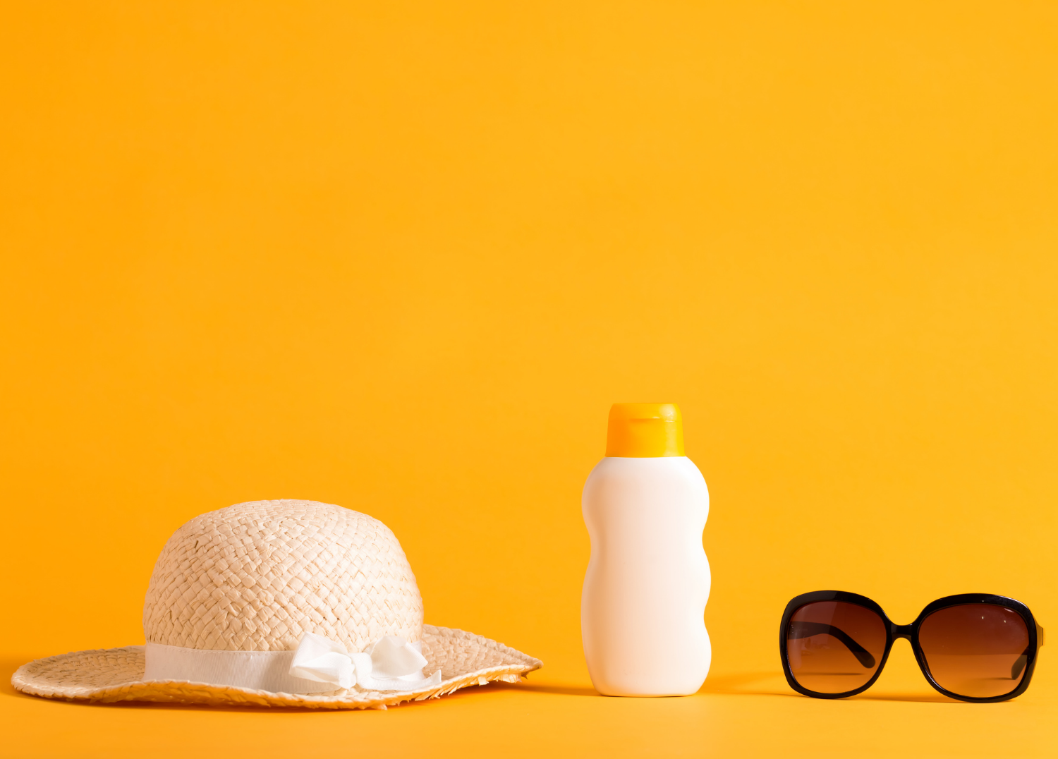 Items to Protect the Skin from Sun Damage